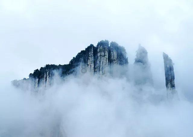 镜报：布罗亚想留在切尔西证明自己，但蓝军会考虑对他的报价